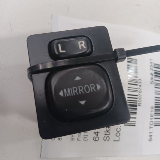 Toyota Corolla Front Door Mirror Switch 2019 2018 2017
