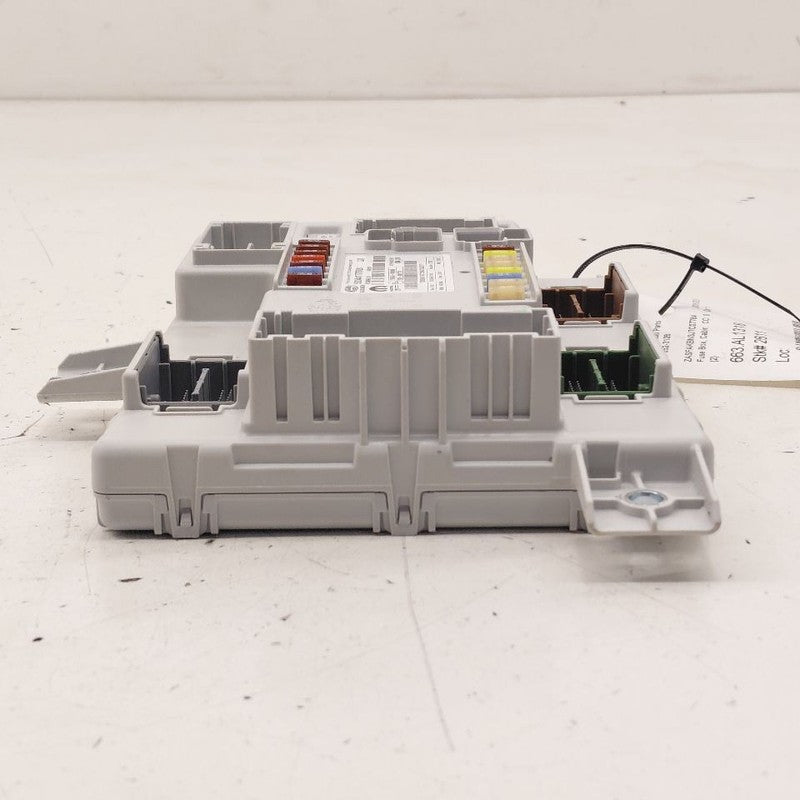Alfa Romeo Stelvio Cabin Fuse Box Interior Inner Under Dash  2018 2019