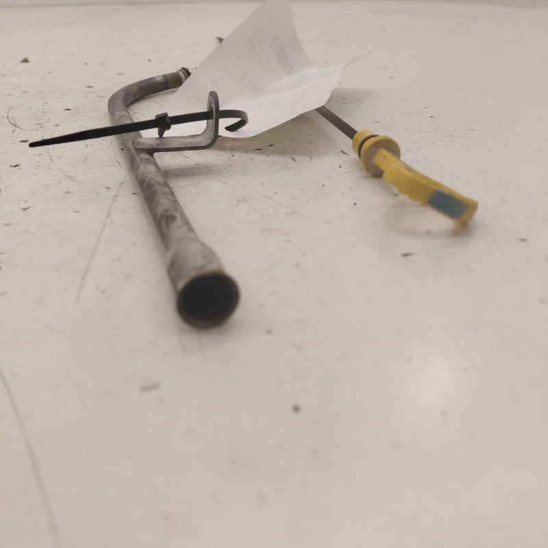 Subaru XV Crosstrek Engine Oil Dipstick  2.5 2025 2024