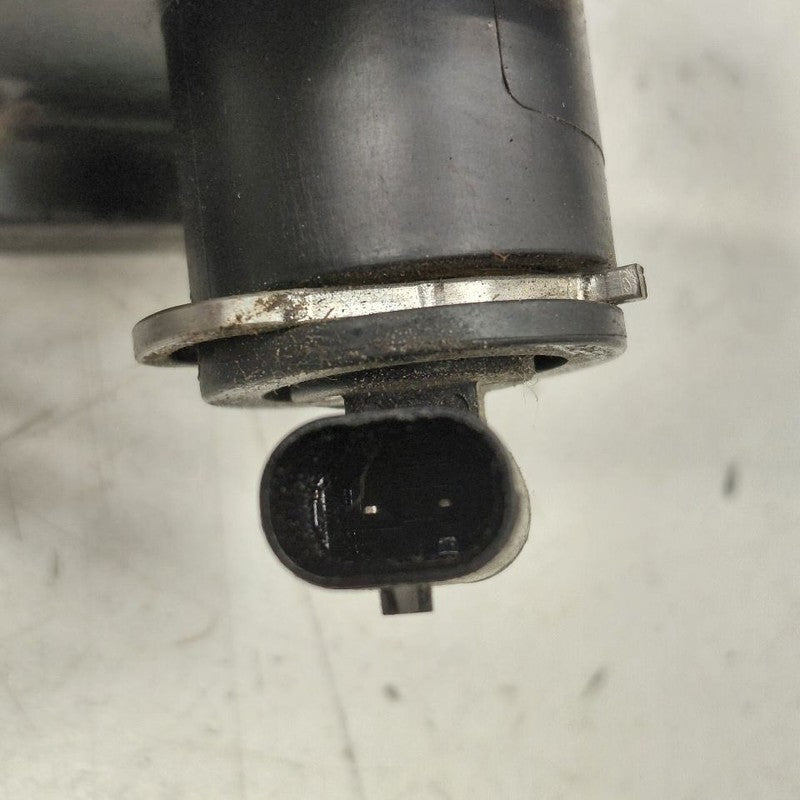 Chevy Volt Coolant Line Crossover Pipe  1.5 2016 2017 2018 2019