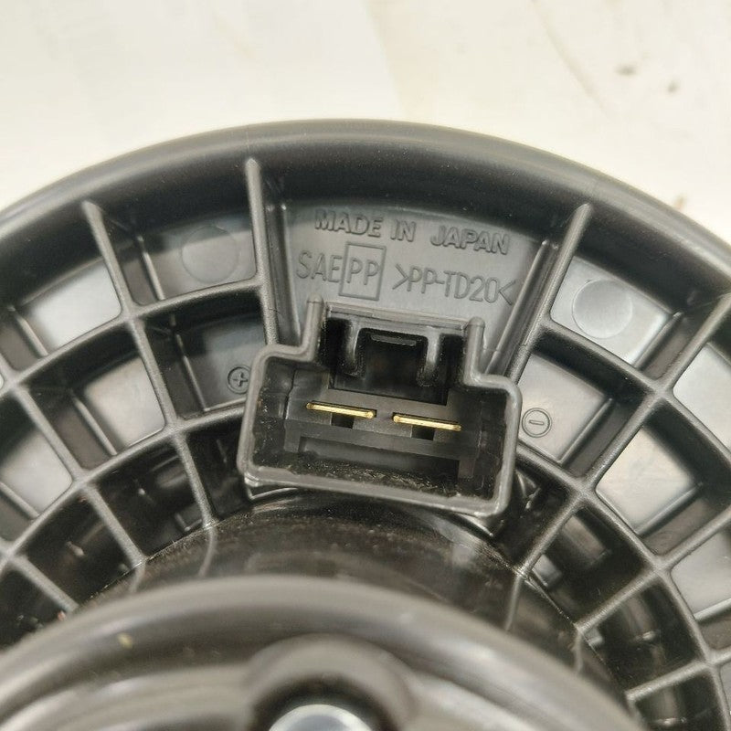 Blower Motor Manual Temperature Control Fits 19-23 Mazda CX-5 OEM