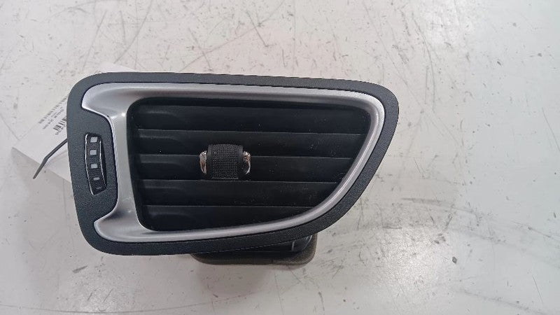 Chrysler 200 Dash Air Vent Right Passenger  2015 2016 2017 OEM