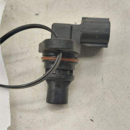 Hyundai Kona Camshaft Cam Shaft Position Sensor  2.0 2021 2020 2019