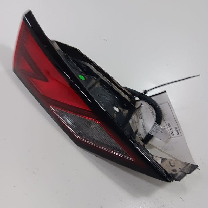 Nissan Sentra Driver Left Tail Light Brake Lamp Decklid Mounted Fits 2