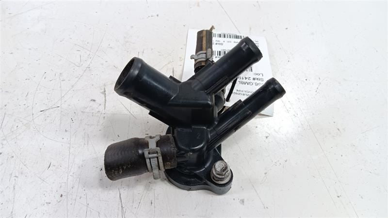 Chevrolet Equinox Coolant Line Crossover Pipe 2018 2019