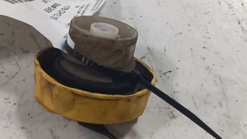Chrysler 200 Gas Tank Fuel Cap  2015 2016 2017
