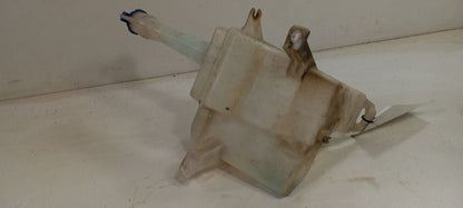 986202L000 Windshield Wash Reservoir Station Wgn Without Level Warning Fits 09-12 ELANTRA