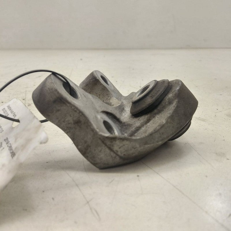 Jeep Cherokee Rear Engine Mount Bracket  2019 2020 2021