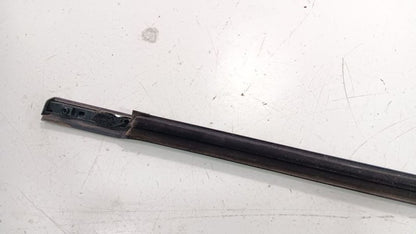 Kia Forte Door Glass Window Weather Strip Trim Front Right Passenger 2016 2015 