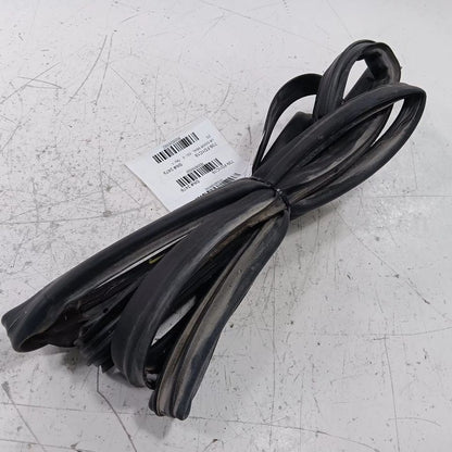 Ford Fiesta On Door Seal Rubber Left Rear Back  2014 2015 2016 2017 20