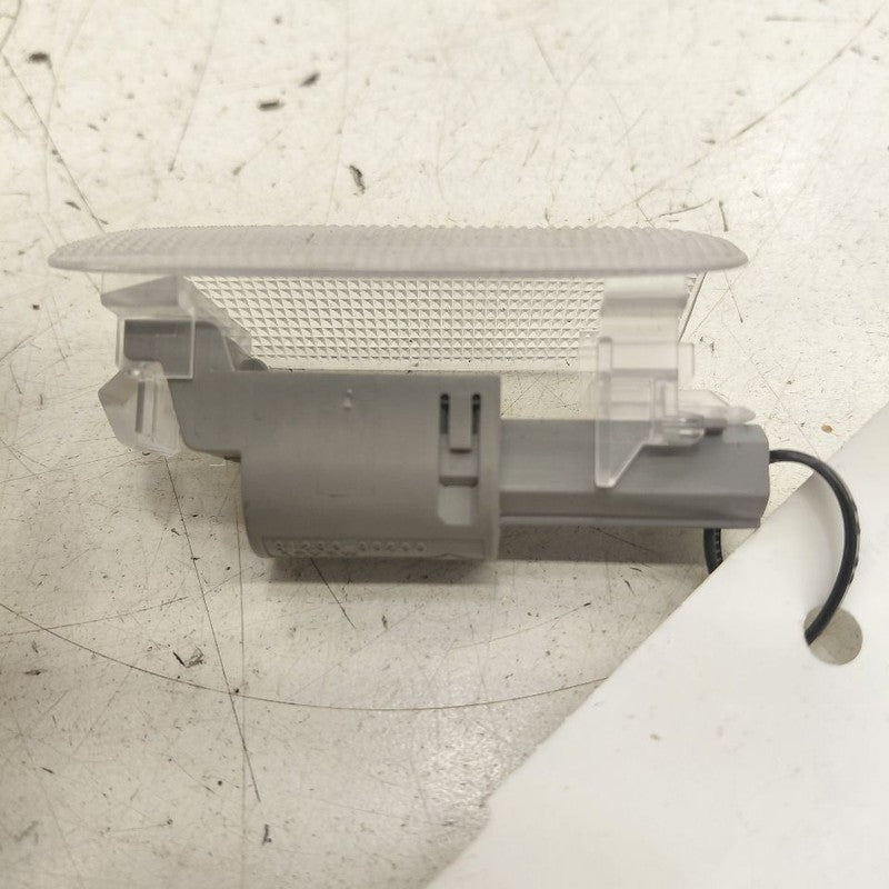 Toyota Prius Dome Light Roof Lamp  2022 2021 2020