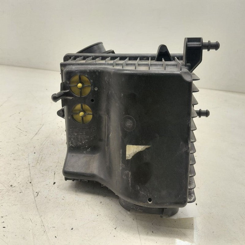 Air Cleaner Filter Box Fits 15-22 PROMASTER CITY