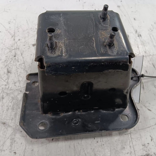 Nissan Maxima Bumper Mount Bracket Left Driver Side Front 2014 2013 2012 2011 10