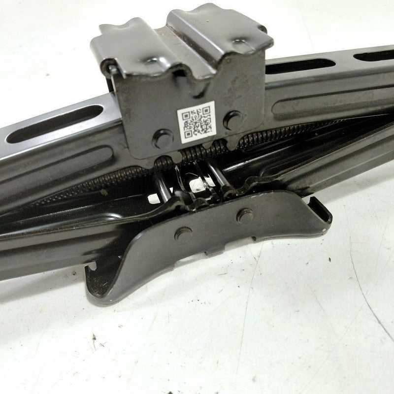 Ford Edge Spare Tire Changing Jack  2019 2020 2021 2022 2023 2024 OEM