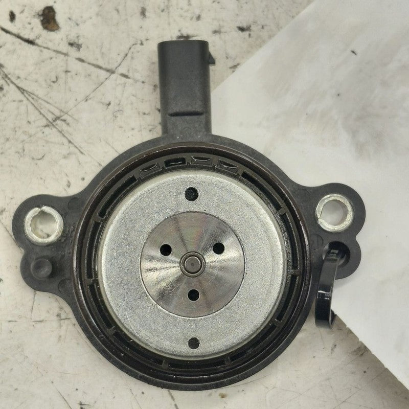 Buick Encore GX Variable Timing Gear Oil Control Valve Solenoid 2022 2