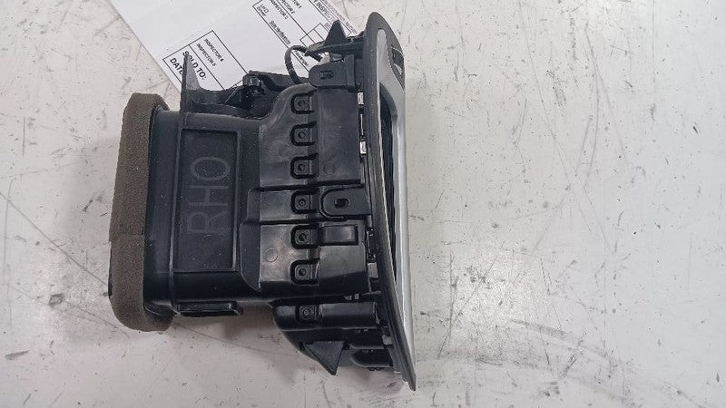 Chrysler 200 Dash Air Vent Right Passenger  2015 2016 2017