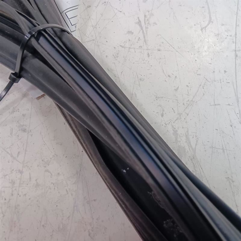 Mazda CX-3 Door Glass Window Seal Rubber Left Driver Front  2016 2017 