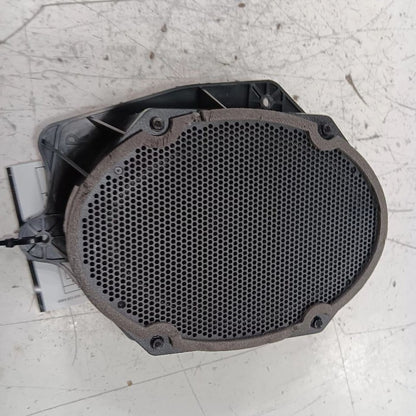 Ford Taurus Speaker Right Passenger Rear  2019 2018 2017 2016 2015 201
