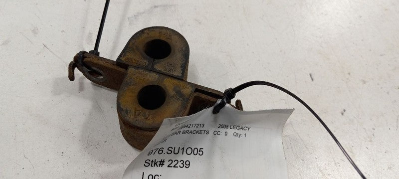 Subaru Legacy Sway Bar Bushing Mounting Bracket 2005 2006 2007 2008 20
