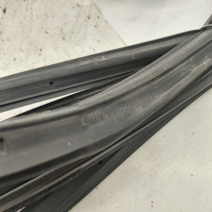 Chevy Trax On Door Seal Rubber Right Passenger Front  2022 2021