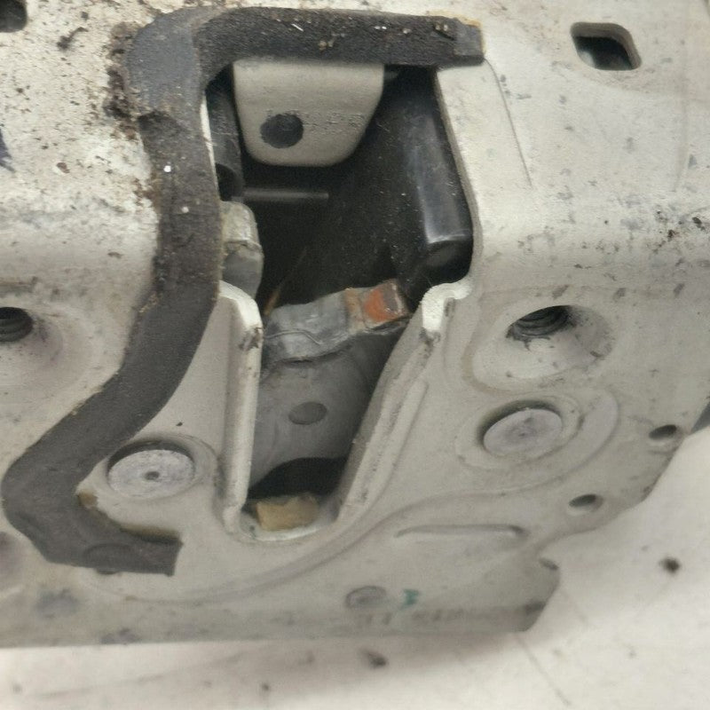 Jeep Cherokee Door Latch Lock Left Driver Front  2019 2020 2021