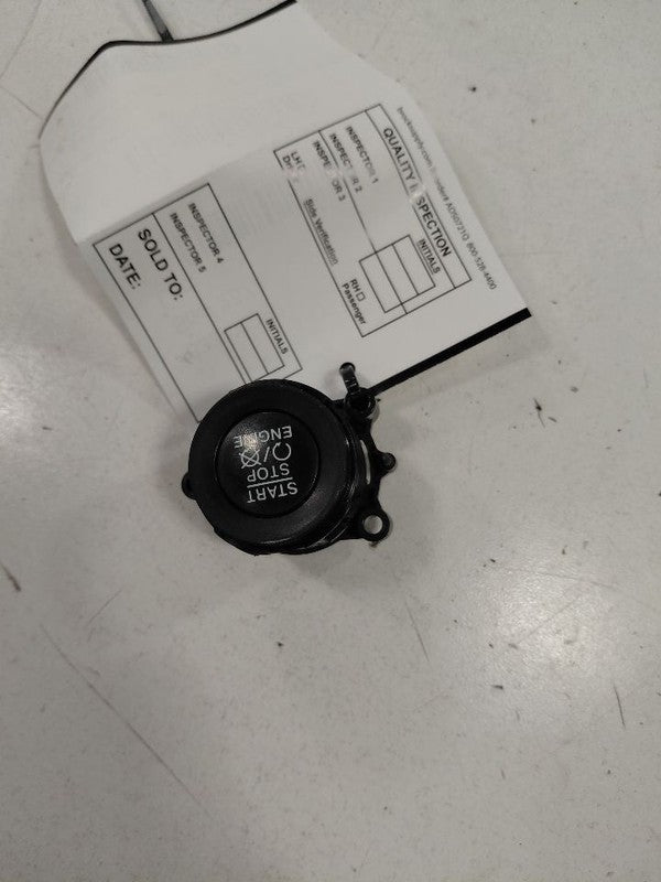 Ignition Switch Fits 15-21 RENEGADE OEM