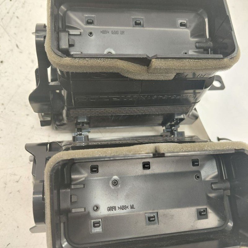 Mazda 6 Dash Air Vent Center Middle  2018 2019 2020 2021