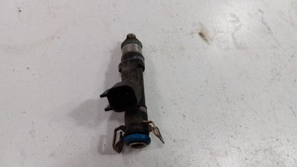 L50113250 Fuel Injection Parts Fuel Injector 2.5L Fits 09-13 MAZDA 6