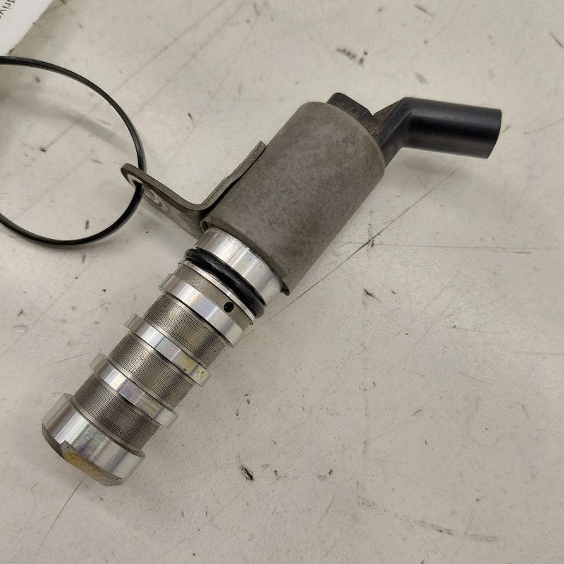 Chevy Volt Variable Timing Gear Oil Control Valve Solenoid Cylinder He