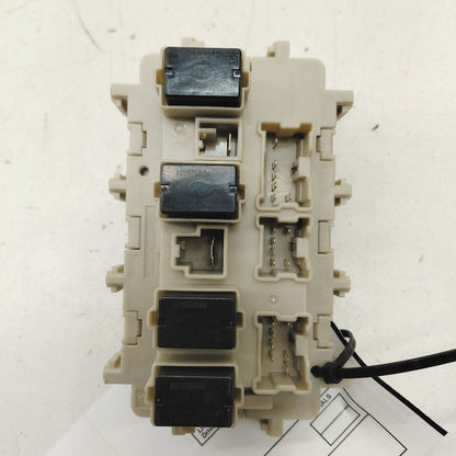 Nissan Rogue Cabin Fuse Box Interior Inner Under Dash  2017 2018 2019 
