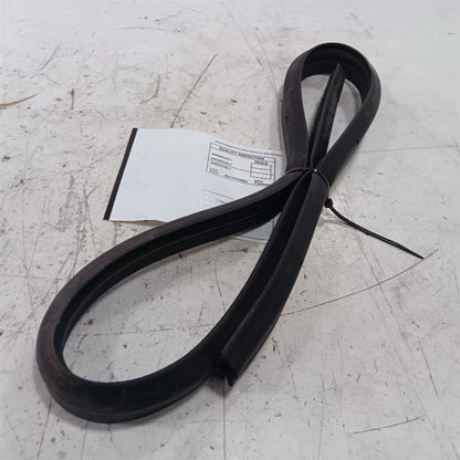 Jeep Renegade Cowl Vent Panel Hood Rubber Seal  2015 2016 2017 2018 OE