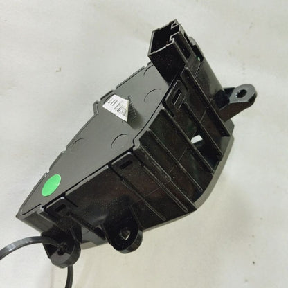 Hyundai Veloster Passenger Bag Light {299103771} 2017 2016 2015 2014