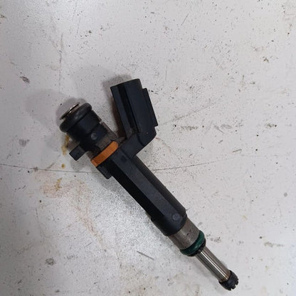 Fuel Injection Injector Fits 18-23 Nissan Kicks OEM