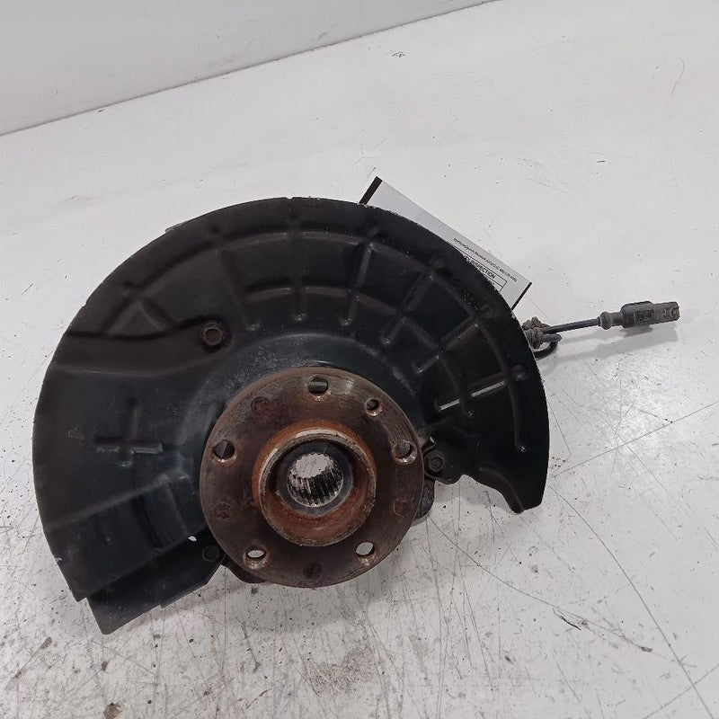 Fiat 500 Passenger Right Front Spindle Knuckle Bearing Hub 2018 OEM