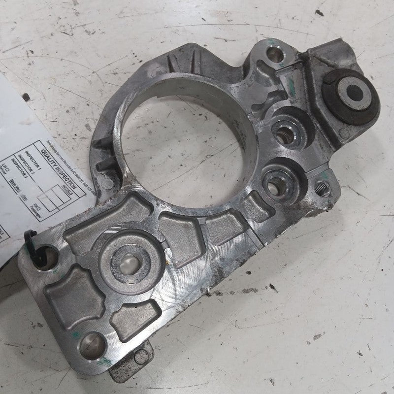 Chevy Trailblazer Transfer Case Mount Bracket  2021 2022 2023 2024 2025