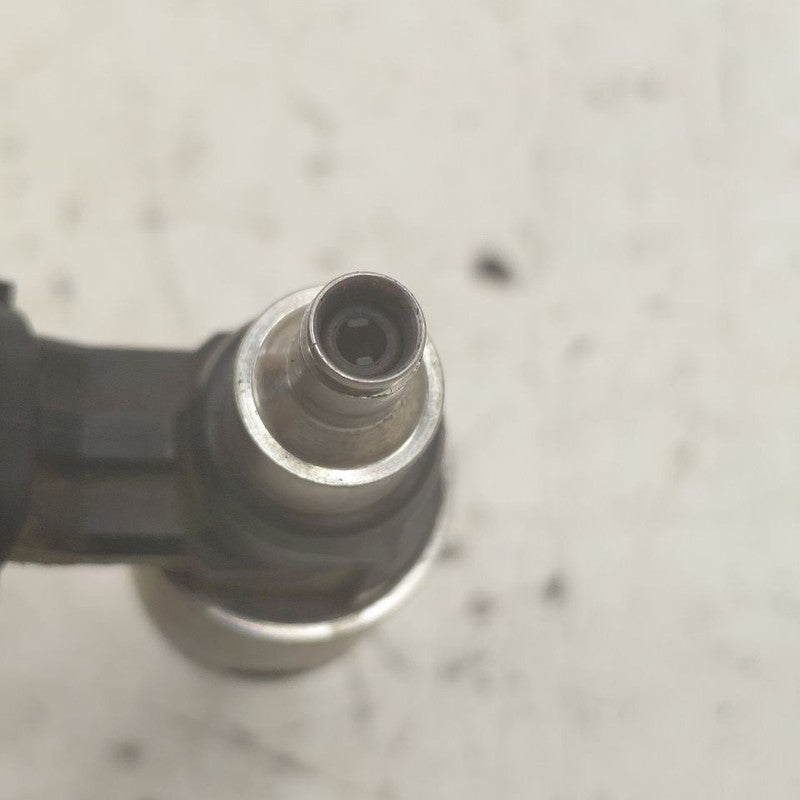 Lower Fuel Injection Injector Fits 16-22 Lexus RX350