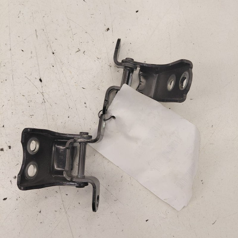 Honda HR-V Door Hinge Set Right Front Passenger  2026 2025 2024 2023