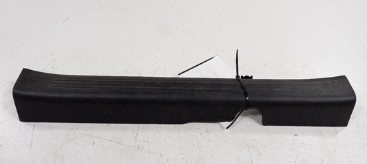 Kia Soul Sill Trim Plate Door Jam Threshold Right Passenger Front 2019 2018 2017