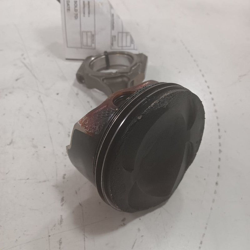 Outback Legacy Single Piston With Connecting Rod   2025 2024 2023 2022