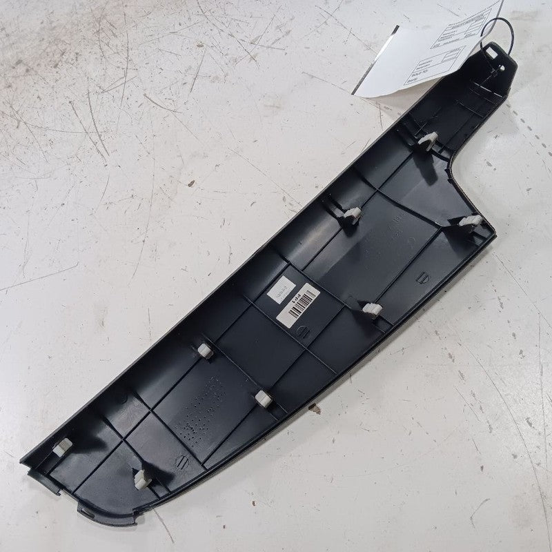 Hyundai Elantra Dash Bezel Trim Panel {84770-A5000} 2017 2016 2015 201