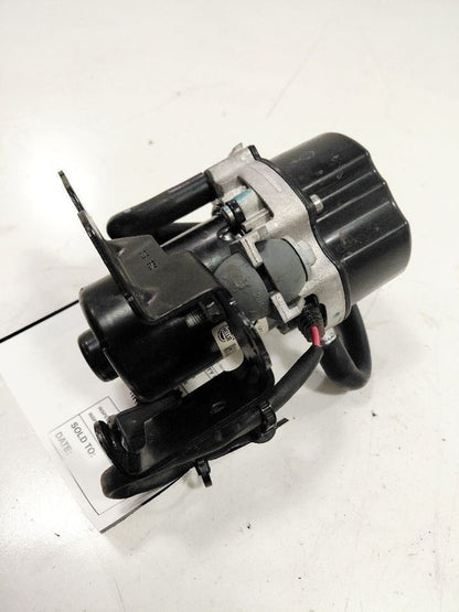 Vacuum Pump New Style 6 Lug Wheel Fits 19-24 Dodge 1500 Truck OEM