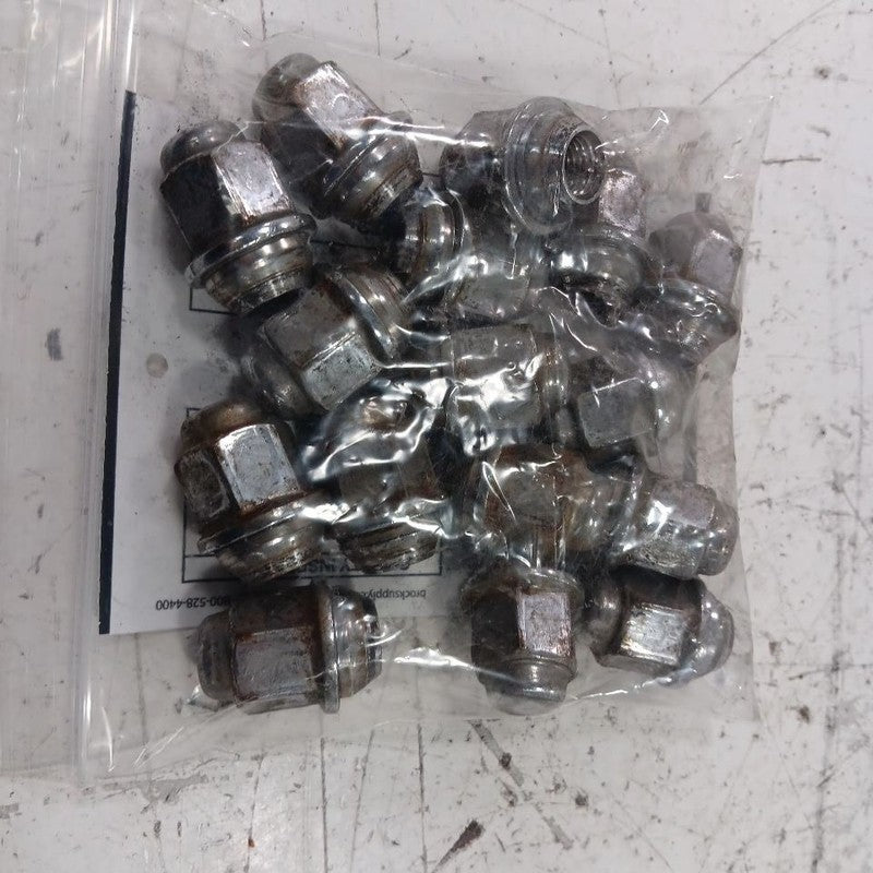 Hyundai Accent Lug Nut Set 2014 2015 2016 2016 2017 OEM