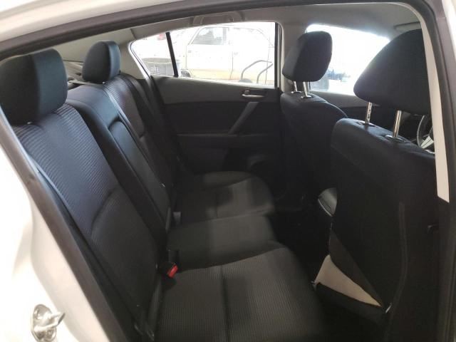 Mazda 3 Rear Bumper Reflector 2010 2011 2012 2013