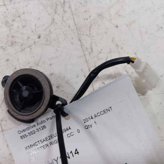 Hyundai Accent Tweeter Right Passenger Tweeter Speaker  2012 2013 2014