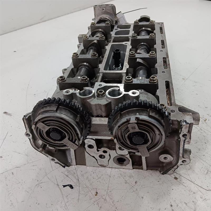 Engine Cylinder Head 2.0L Fits 18-21 ECOSPORT OEM