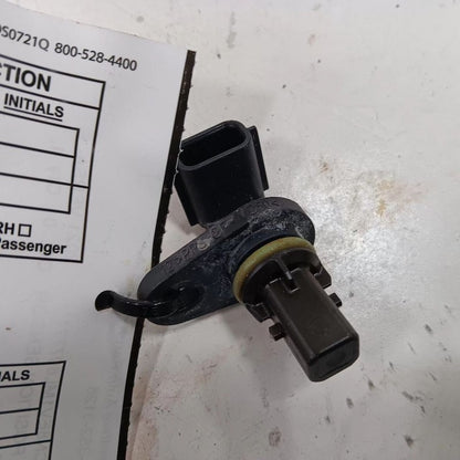 Nissan Versa 1.6 Camshaft Cam Shaft Position Sensor  2023 2022 2021 2020