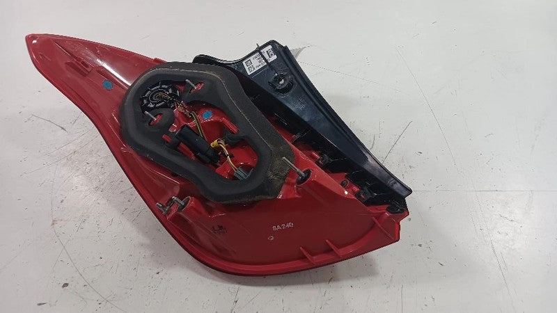 42750551 Passenger Right Tail Light Brake Lamp Fits 18-19 Buick Encore