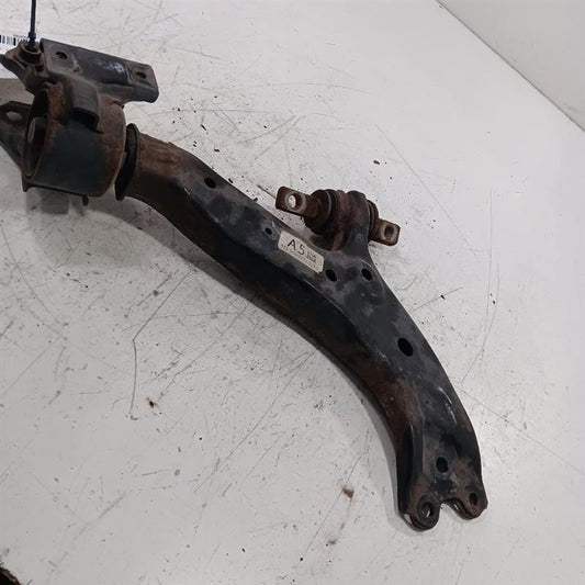Passenger Right Lower Control Arm Front Fits 15-16 CR-V OEM
