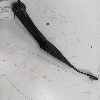 Jeep Renegade Windshield Wiper Arm Left Driver   2021 2020 2019 OEM