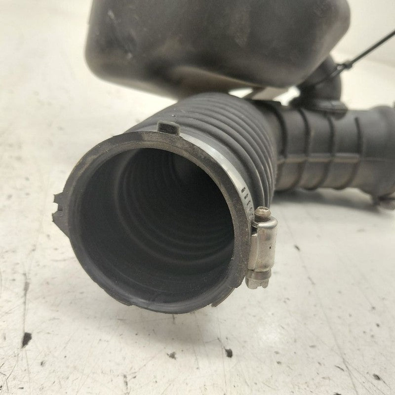Chevy Volt Air Cleaner Tube Intake Hose  1.5 2019 2018 2017 2016